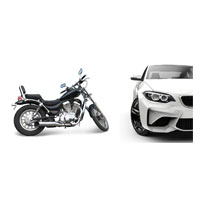 Mașină și motocicletă